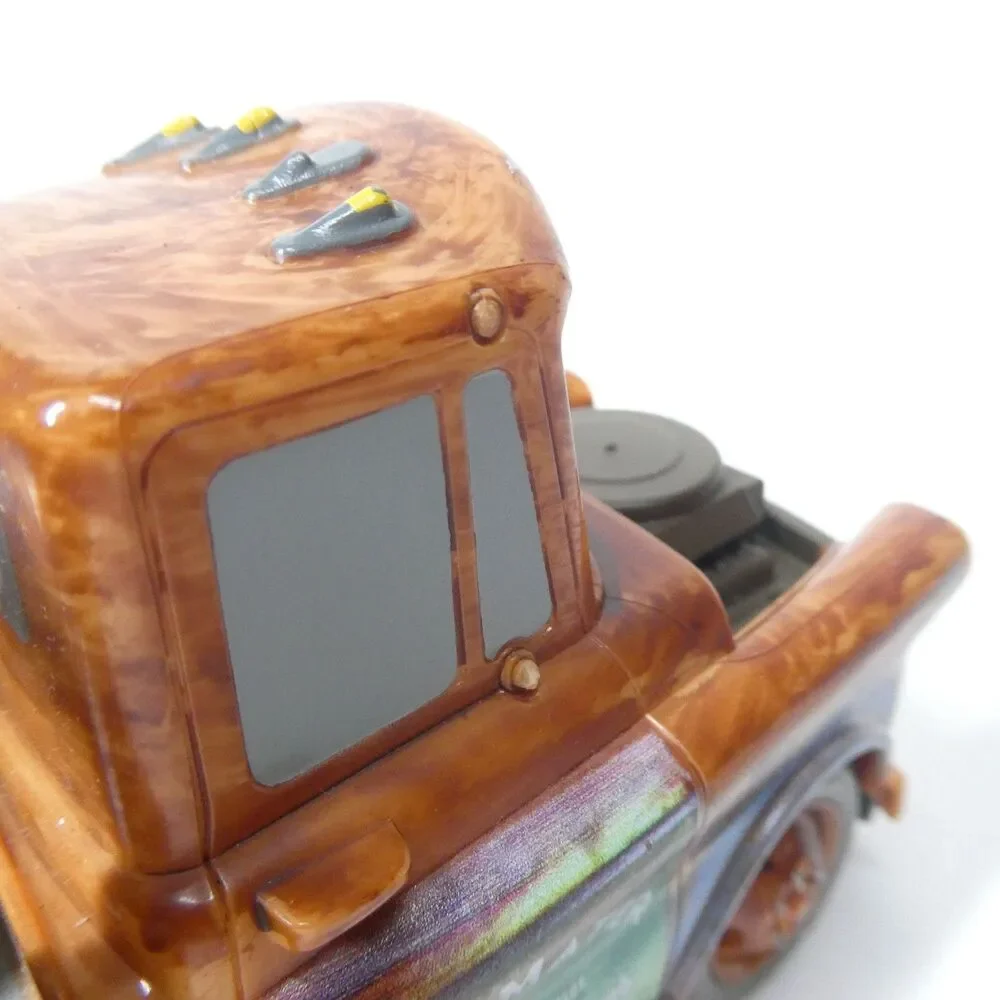 Pixar Cars Lot - Tow Mater Tow Truck & XRS Mud Racing George
